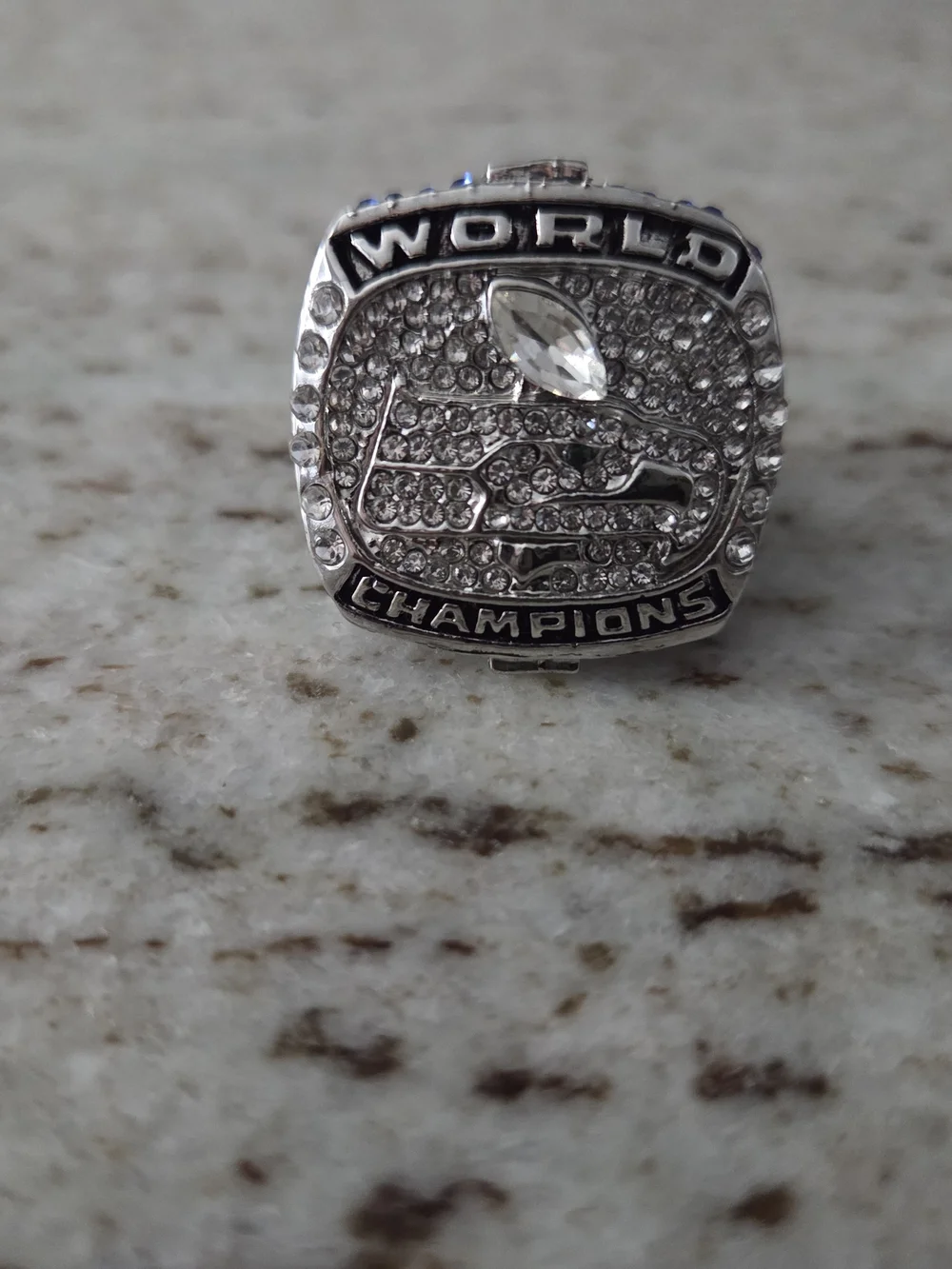Champions World Ring Style Crystal Statement Ring - Silver